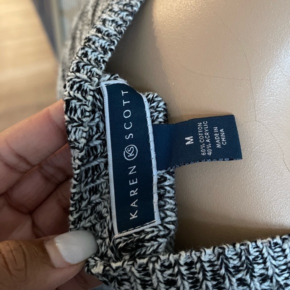 Karen Scott Multicolor Medium Sweater! Very Cozy! - Picture 5 of 5